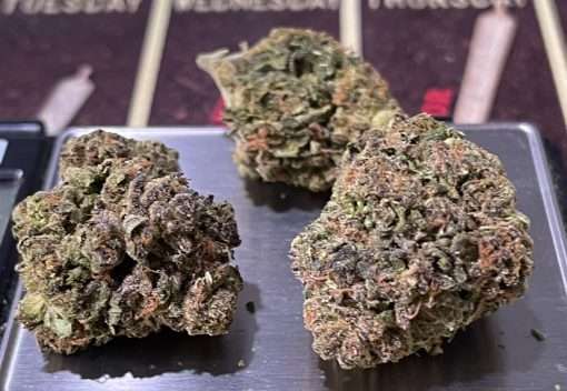 GRAPE APE 28g OZ ON SALE $120 INDICA 🔥🔥