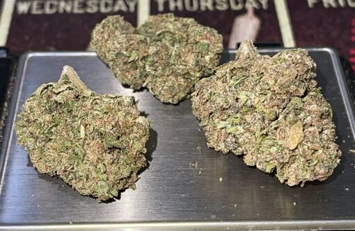 LAVA CAKE 28g OZ ON SALE INDICA 25%THC 🔥🔥
