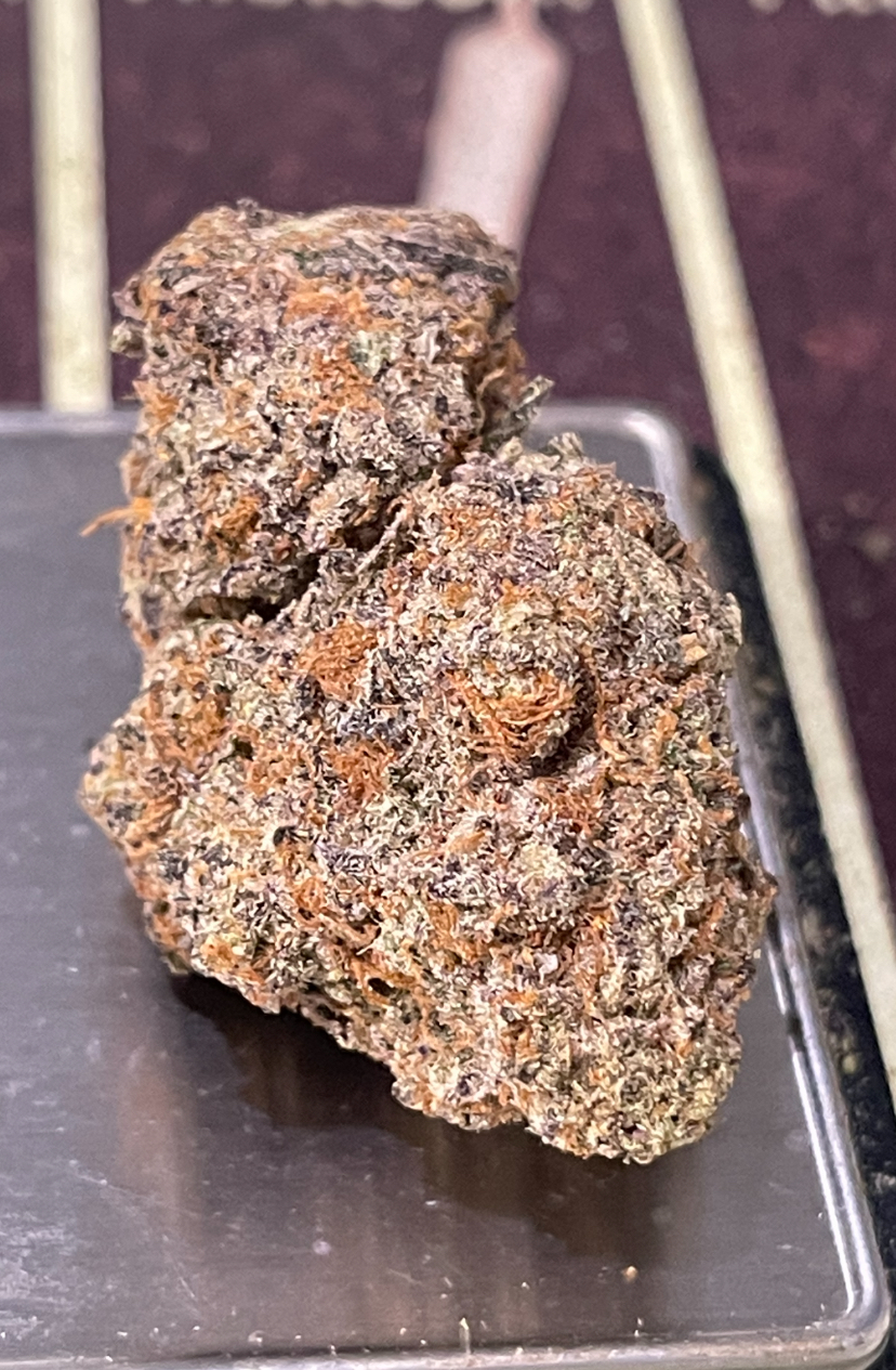 BLUEBERRY MUFFIN 4GRAMS INDICA 30%THC 🔥🏝️SUMMER SALE🏝️🔥 BLUEBERRY MUFFIN 4GRAMS INDICA 30%THC 🔥🏝️SUMMER SALE🏝️🔥