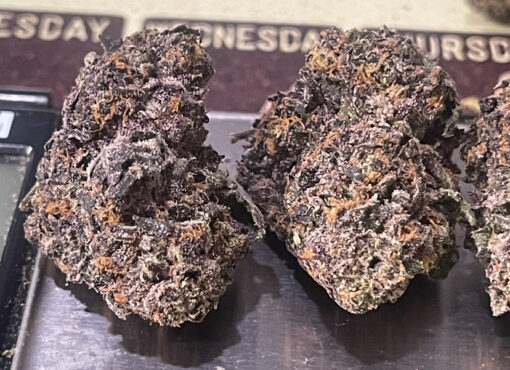 ZAZITOS 3.5grams HYBRID 36%THC 🎃🎃 HALO SALE 🎃 EXOTICS 🍁🍁