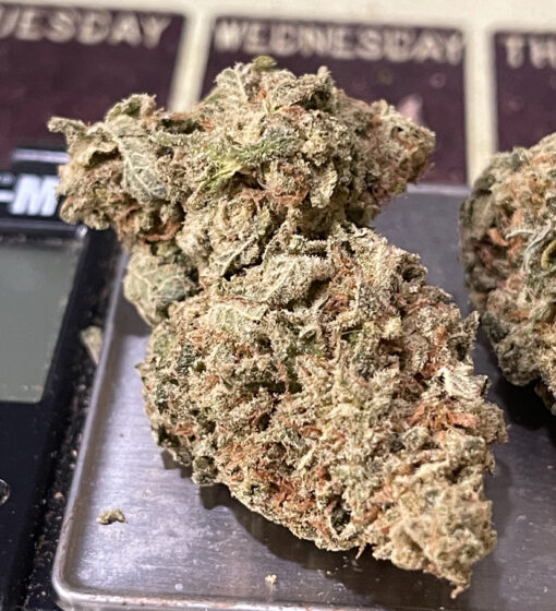 STRAWBERRY COUGH 🍓4grams SATIVA🎃HALLOSALE🎃30%THC