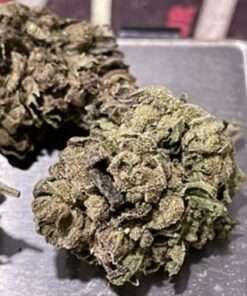 STRAWBERRY 🍓 28grams OZ 28%THC SATIVA